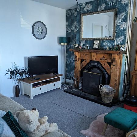 Cosy Cottage With Sea & Mountain Views Carnlough Zewnętrze zdjęcie